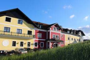 Гостиница Mohnhotel - Bergwirt Schrammel  Цветль